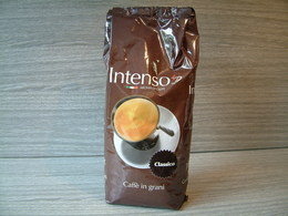 INTENSO CLASSICO 1000g  Pravá italská káva vhodná pro přípravu espressa. Středně silná, hořká s charakteristickou vůní.
